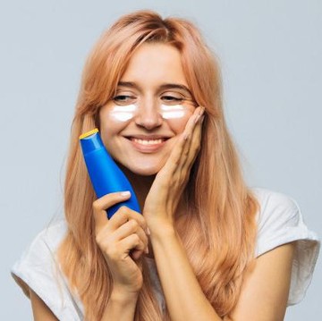 img-title Penting! Ini Sunscreen Sebelum Olahraga yang Bikin Kulit Sehat, Menyerap Keringat, dan Nggak Bikin White Cast
