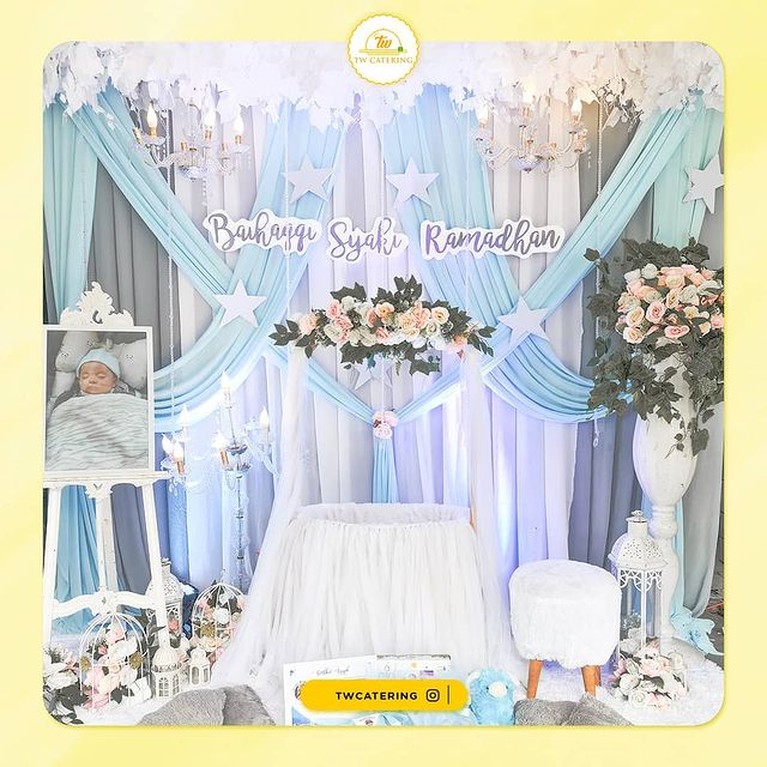 Momen Akikah Baby Syaki Putra Nadya Mustika & Rizky DA Acara syukuran dan akikah Baihaqqi Syaki Ramadhan putra Nadya Mustika baru saja digelar. Rizky DA tampak tak hadir. Yuk kita intip!