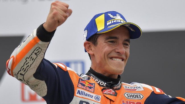 Meski terjatuh di sesi kualifikasi dan menempati posisi start kedelapan, Marc Marquez merasa yakin bisa bersaing dengan pembalap-pembalap Ducati.