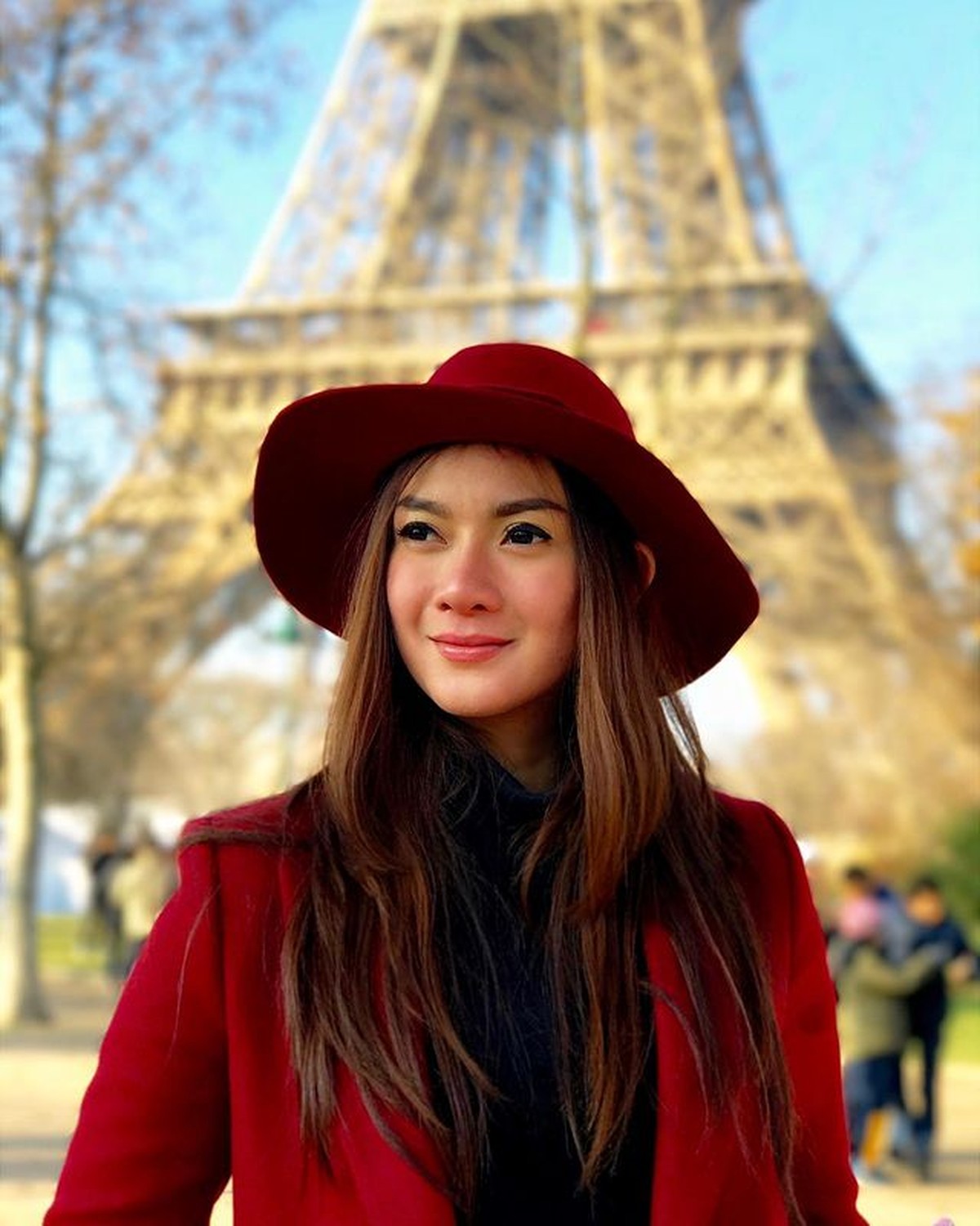 Razer Patricia&comma; mantan tunangan Rezky Aditya tengah disorot karena unggahannya&period; Yuk kita intip potretnnya&excl;