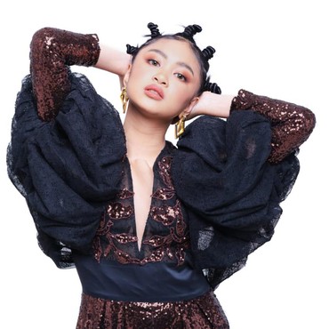 Lirik Lagu Pertandingan - Zara Leola