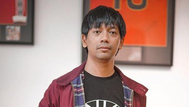 img-title Rian D'Masiv Tak Bisa Bawa Mobil, Istri Suruh Fokus Bikin Lagu
