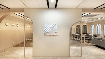 img-title Gedung SM Entertainment Bergetar hingga Jendela Retak, Karyawan Panik