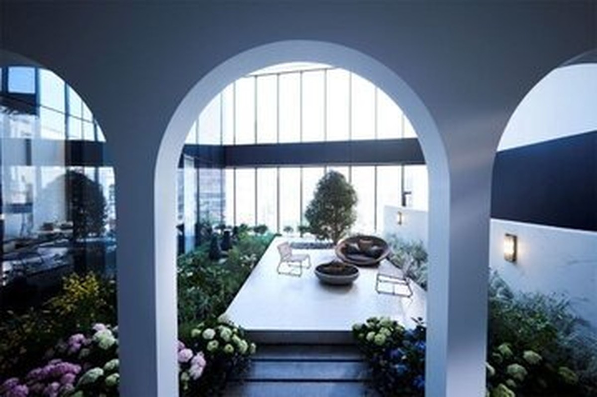 SM Entertainment akan memiliki gedung baru&comma; tampilan mewah interior gedung pun telah diungkapkan&period; Yuk kita intip&excl;