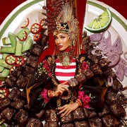 4 Wujud Kostum Nasional Indonesia Terunik dalam Kontes Kecantikan Internasional