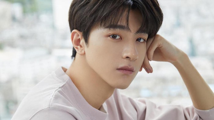 Gak Kalah dengan Korea, Ini Aktor Muda China Ganteng yang Terkenal di Internasional