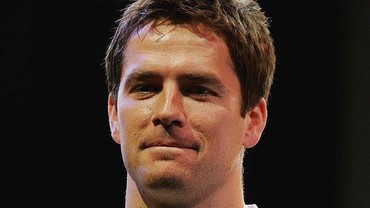 img-title Michael Owen Dituding Lakukan Pelecehan Seksual, Minta Aktris TV Foto Bugil