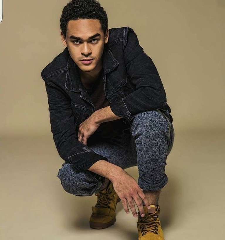 Potret Trey Smith Putra Sulung Will Smith yang Jarang Tersorot Trey Smith adalah anak sulung Will Smith yang jarang tersorot dan tak banyak diketahui orang. Yuk kita intip potret tampannya!