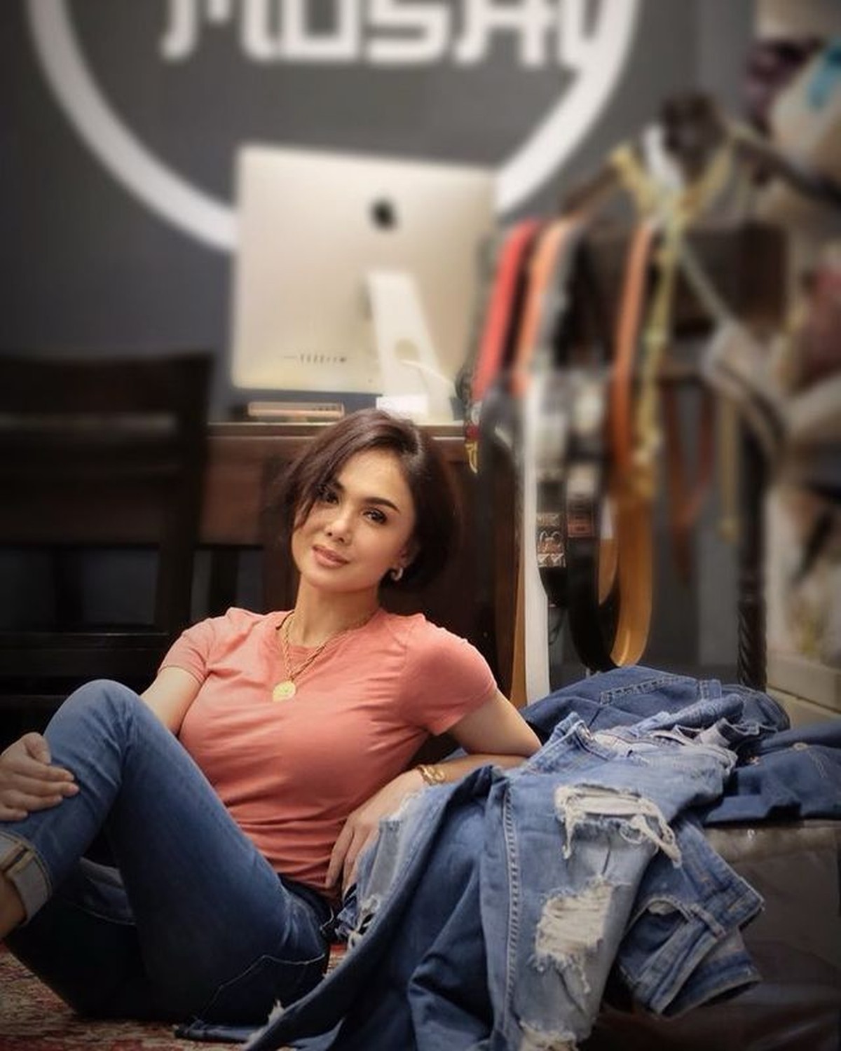 Potret Yuni Shara yang Semakin Menawan Walau Berumur