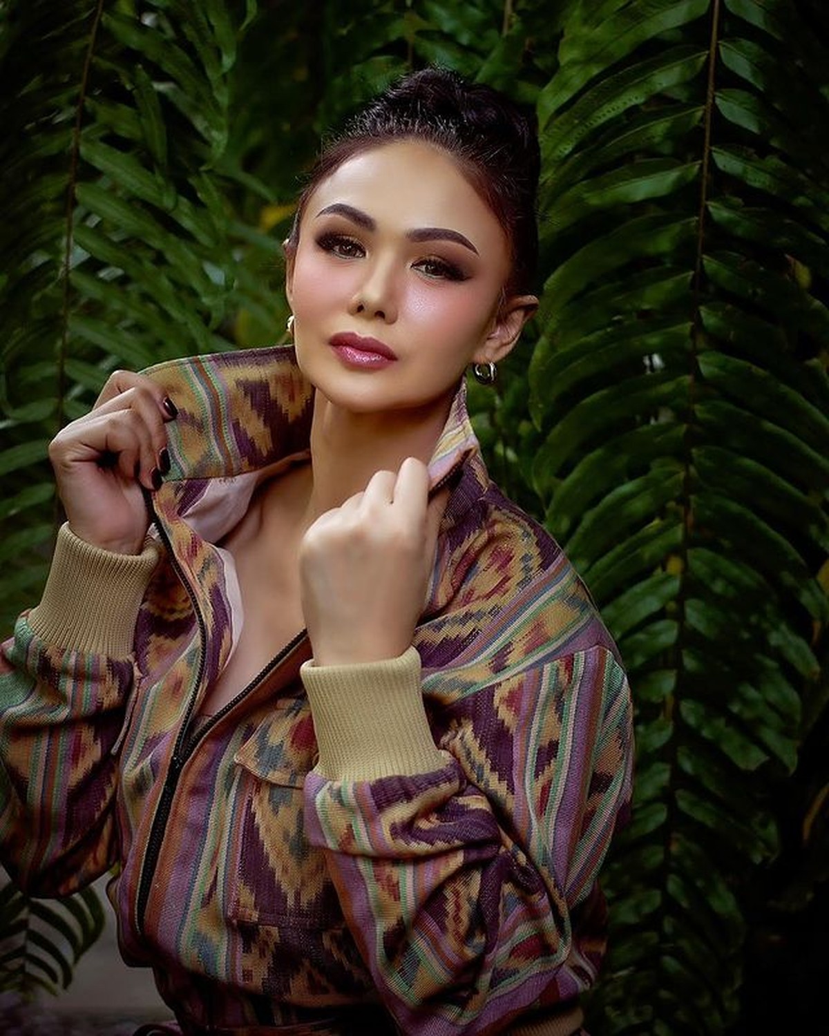 Potret Yuni Shara yang Semakin Menawan Walau Berumur