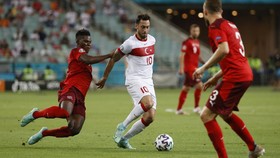 Calhanoglu Klaim Gabung Inter Milan Musim Depan