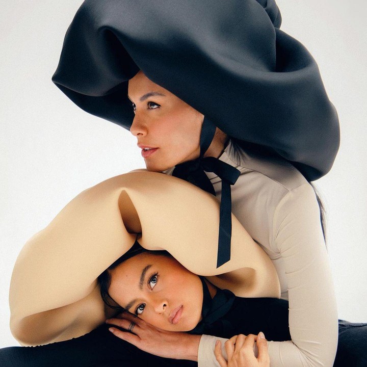 <p>Sophia Latjuba dan Eva Celia belum lama ini melakukan sesi foto terbarunya bersama, Bunda. (Foto: Instagram @thomasdanes via @evacelia)</p>
