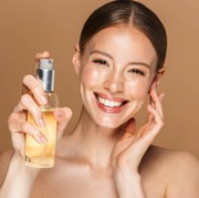 Tips Menggunakan Oil Cleanser untuk Kamu yang Punya Wajah Berminyak!