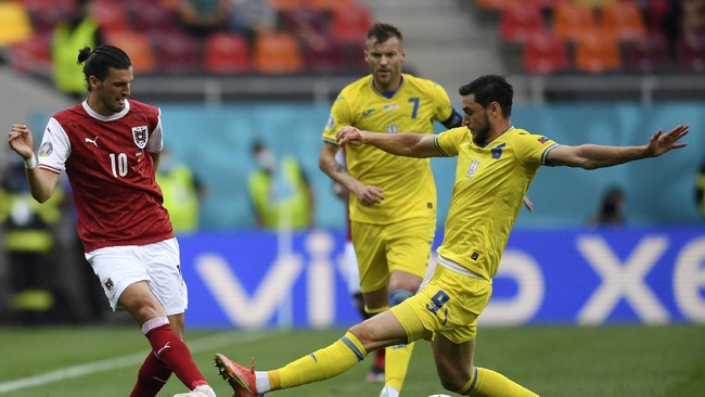 Dua tim yang tidak diunggulkan, Swedia dan Ukraina akan bertemu dalam pertandingan babak 16 besar Euro 2020 (Euro 2021).