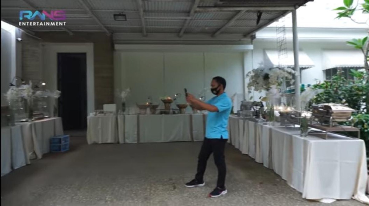 Usia kehamilan Nagita sudah masuk bulan ke empat&period; Raffi Ahmad pun menggelar acara syukuran&period; Yuk kita intip&excl;