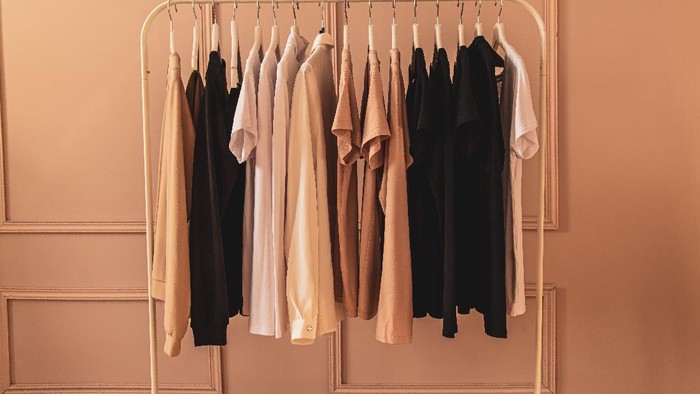 Catat, Inilah Tips Membuat Capsule Wardrobe untuk Pemula