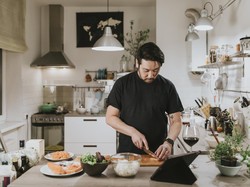 Tips Bikin Konten Masak Agar Makanan Terlihat Lebih Sedap