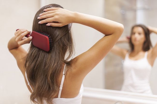 Tips Aman Mengeringkan Rambut Tanpa Hair Dryer 