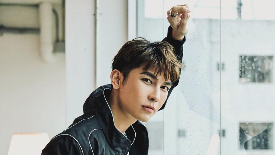 Mew Suppasit