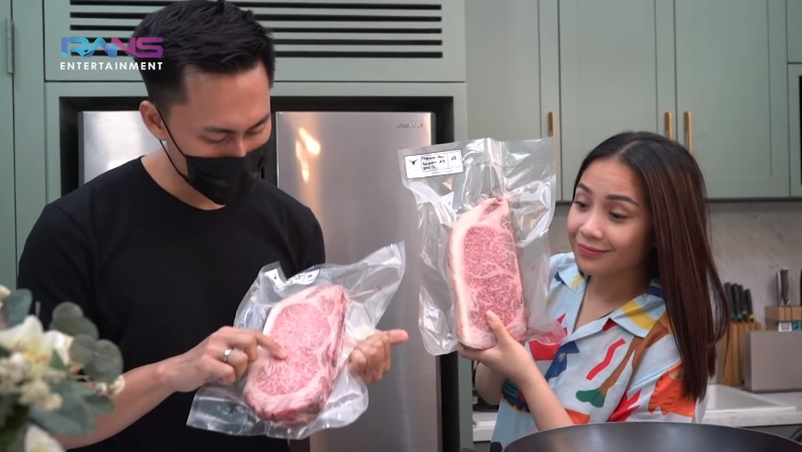 Nagita Slavina Masak Tongseng Wagyu A5 Seharga Rp 6 Juta