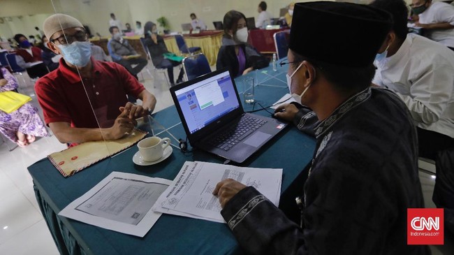 Ketua DPRD Provinsi Bali, I Nyoman Adi Wiryatama membantah ada anggotanya menitipkan siswa dalam PPDB 2023. Yang ada, menurut dia, cuma usulan.