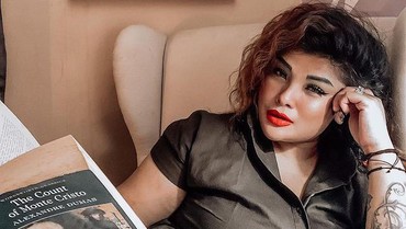 Dibaptis Saat Maghrib Tiba, Nania Yusuf Ngaku Kehilangan Indera Keenam