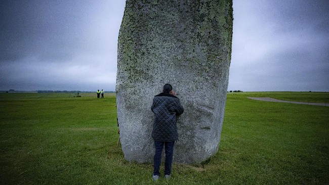 FOTO: Mengabaikan Corona Demi Stonehenge