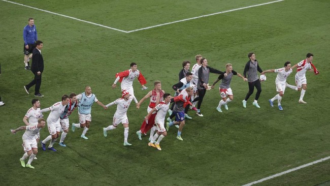 Timnas Denmark berhasil lolos ke babak 16 besar Euro 2020 (Euro 2021). Berikut fakta menarik di balik hal tersebut.