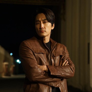 Song Seung Heon Giat Belajar Bahasa Inggris demi Peran di DraKor 'Voice 4'