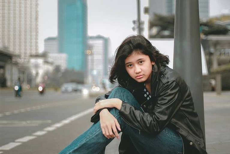Sosok Model Viral yang Mirip Nike Ardilla Sosok model perempuan bikin gempar karena dikatakan sebagai reinkarnasi Nike Ardilla. Yuk kita intip potretnya seberapa mirip!
