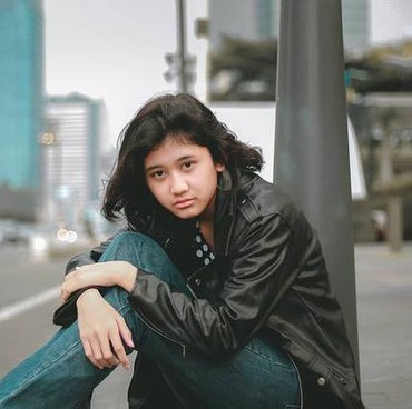 Pesona Amel Model Dadakan yang Disebut Reinkarnasi Nike Ardilla