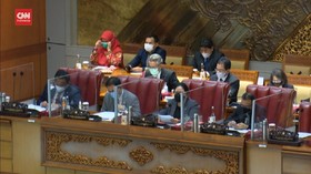 VIDEO: Rapat Paripurna DPR, 29 Hadir Langsung dan 265 Virtual