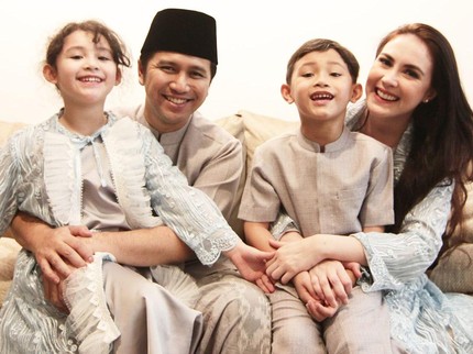Alasan Arumi Bachsin Mantap Nikahi Emil Dardak di Usia 19 & Lepas Dunia Hiburan