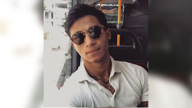 Nama Fabio Toba menarik perhatian netizen setelah tampil dalam video Instagram, Tatum Zulaika Nurjannah, Miss Trans Australia International 2020.