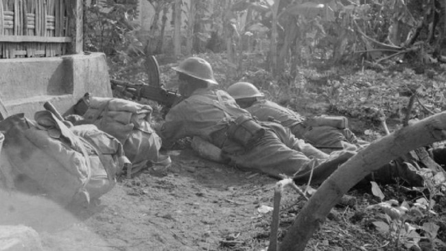 Sejarah Hari Pahlawan tak terlepas dari perjuangan pahlawan mengusir penjajah. Kronologi peristiwa bersejarah 10 November ini dikenang sebagai Hari Pahlawan.