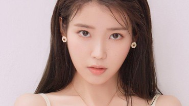 img-title IU Tolak Tawaran Bintangi Drama dari Penulis 'Crash Landing on You'
