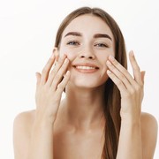 Tak Perlu Ribet, Ini 3 Step Skincare Routine yang Wajib Kamu Tekuni untuk Miliki Kulit Sehat