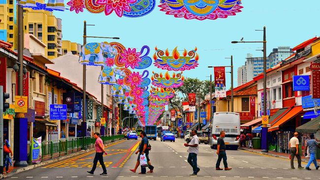 Kawasan Little India juga terkenal sebagai destinasi wisata ramah Muslim di Singapura, dengan keberadaan tempat ibadah dan tempat makan halal.