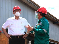 Luhut Resmikan Smelter Nikel Rp 14 T di Halmahera Selatan