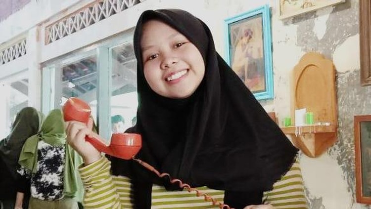 Rahasia Anak Pedagang Lotek Raih Nilai Sempurna SBMPTN & Lolos Kedokteran UGM
