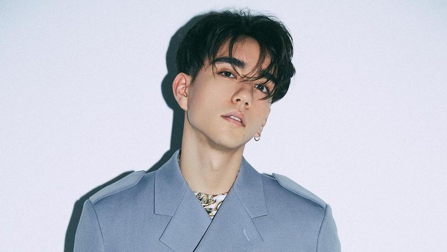 Rilis Single Solo, Siaran Langsung Mitchell Kazuma Ditonton 11 Juta Orang Rilis Single Solo, Siaran Langsung Mitchell Kazuma Ditonton 11 Juta Orang