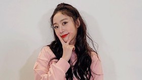 Seo Ji-soo Lovelyz Positif Covid-19