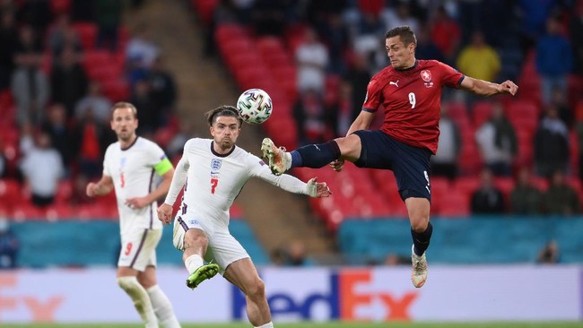 Timnas Inggris masih harus menyelesaikan banyak pekerjaan rumah agar layak menyandang tim favorit juara di Euro 2020 (Euro 2021).