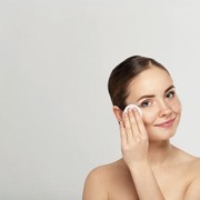 Rekomendasi Peeling Pad untuk Eksfoliasi Kulit
