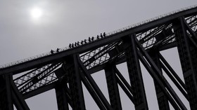 5 Jembatan di Dunia yang Bisa Didaki