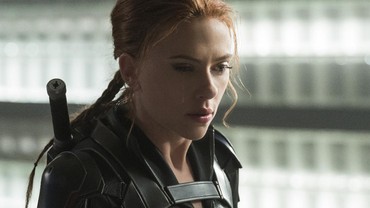 img-title Banjir Pujian, Sutradara 'Black Widow' Buka Suara soal Rilis Sekuel