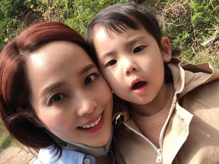 Gaya Parenting Eugene 'The Penthouse', Pakai Lagu BTS untuk Mengasuh Anak