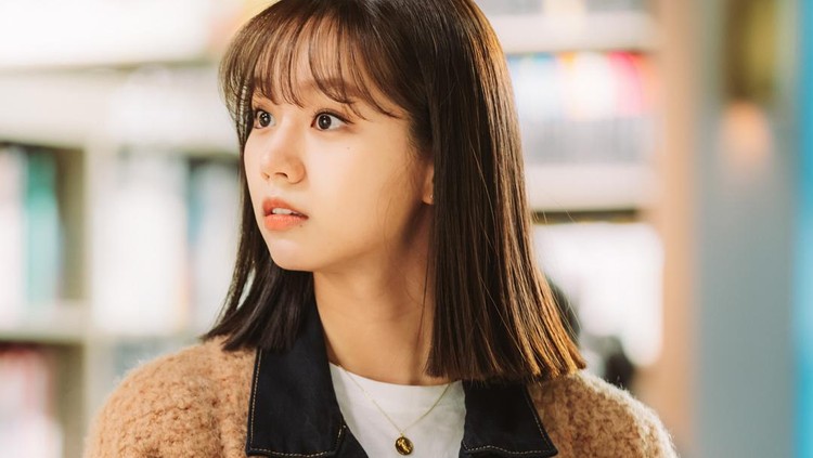 Gaya Kasual Hyeri di My Roommate Is A Gumiho
