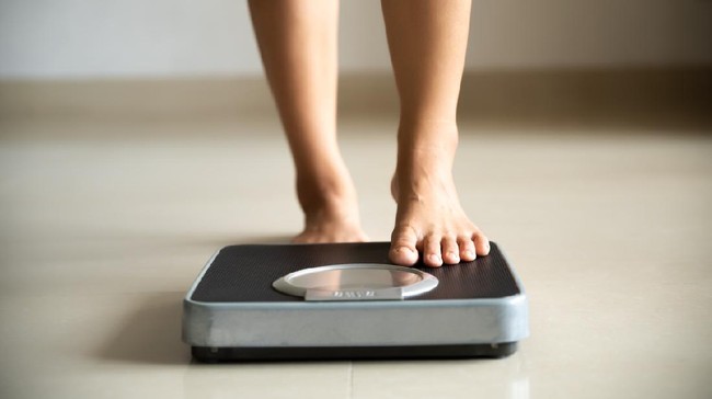 Ada beberapa penyebab berat badan tak kunjung turun. Faktor-faktor ini bisa jadi sering Anda lakukan jika Anda selalu gagal diet.