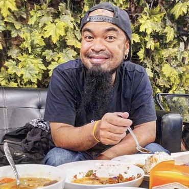 Komedian Peppy Diterpa Kabar Hoaks Meninggal Dunia